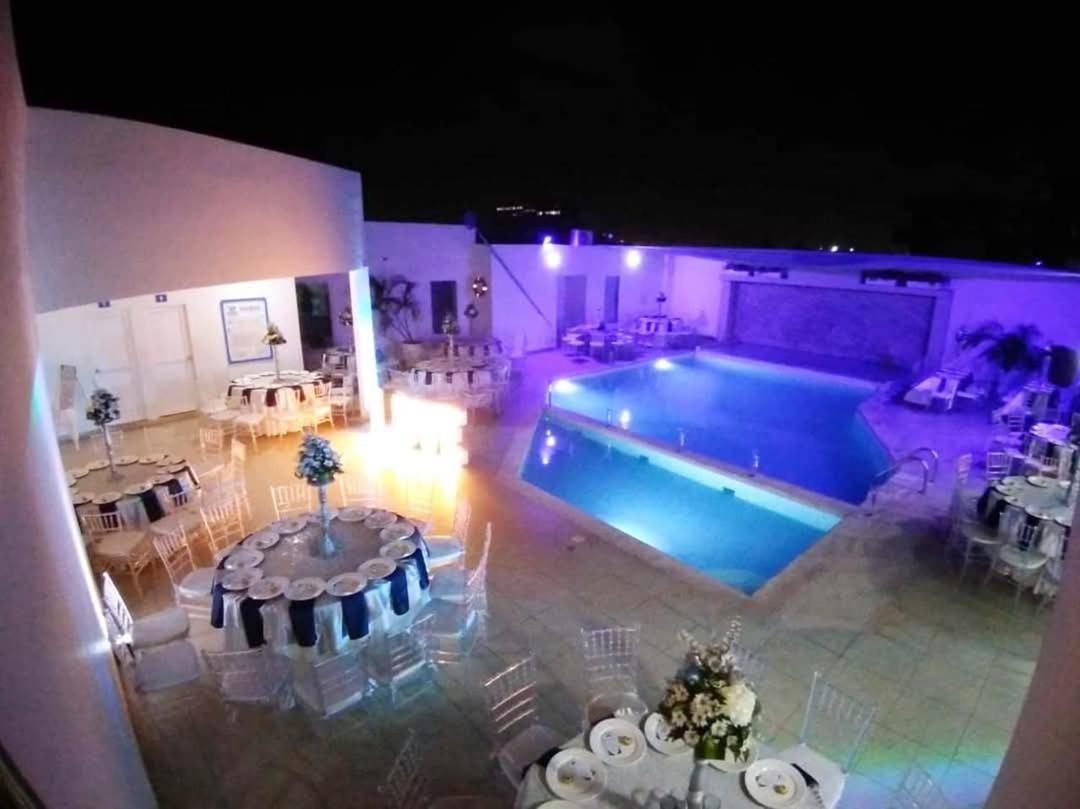 Hotel Doral Barranquilla Баранкила Екстериор снимка